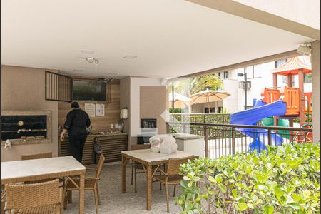 Apartamento para alugar com 68m², 2 quartos e 1 vaga Apartamento para alugar com 68m², 2 quartos e 1 vagaÁrea comum - Churrasqueira