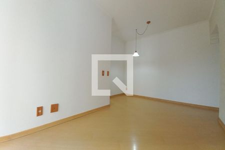 Sala de apartamento à venda com 2 quartos, 67m² em Vila Marieta, Campinas