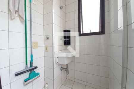 Apartamento à venda com 67m², 2 quartos e 2 vagas Apartamento à venda com 67m², 2 quartos e 2 vagasÁrea de Serviço