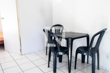Sala / Cozinha de kitnet/studio para alugar com 1 quarto, 28m² em Ingleses do Rio Vermelho, Florianópolis