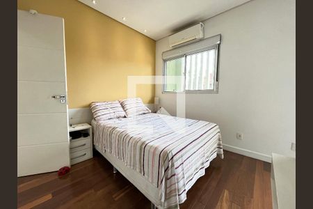 Casa à venda com 380m², 5 quartos e 3 vagasSuite 1