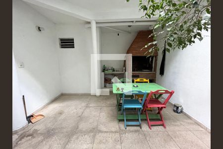 Casa à venda com 380m², 5 quartos e 3 vagasÁrea externa