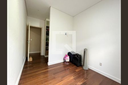 Casa à venda com 380m², 5 quartos e 3 vagasSuite 3