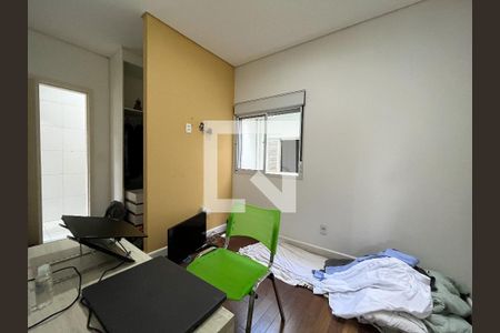 Casa à venda com 380m², 5 quartos e 3 vagasSuite 4