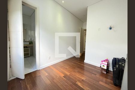 Casa à venda com 380m², 5 quartos e 3 vagasSuite 3