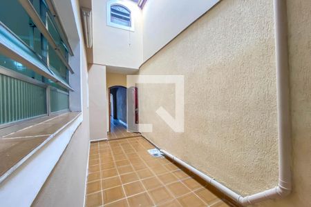 Casa para alugar com 220m², 3 quartos e 2 vagasQuintal
