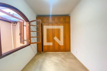Casa para alugar com 220m², 3 quartos e 2 vagasQuarto 1