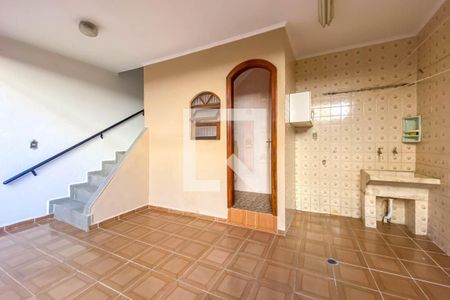 Casa para alugar com 220m², 3 quartos e 2 vagasÁrea de Serviço
