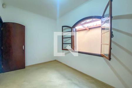Casa para alugar com 220m², 3 quartos e 2 vagasQuarto 1