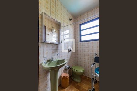 Casa à venda com 600m², 4 quartos e 4 vagasEscritório - Banheiro