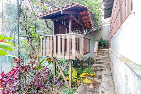 Casa à venda com 600m², 4 quartos e 4 vagasCasa da árvore