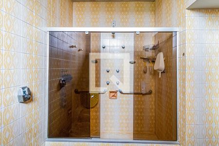 Casa à venda com 600m², 4 quartos e 4 vagasSuite 01 - Banheiro