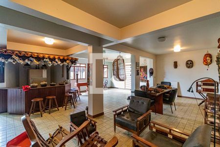 Casa à venda com 600m², 4 quartos e 4 vagasSalão de festas