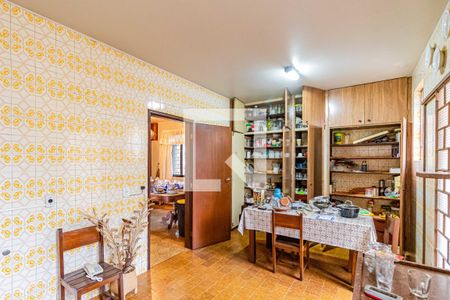 Casa à venda com 600m², 4 quartos e 4 vagasCozinha