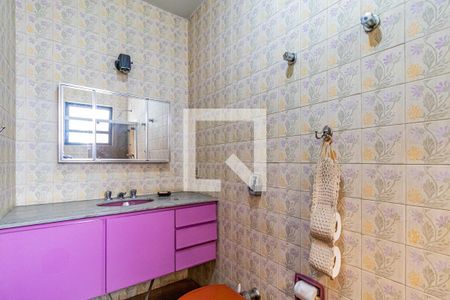 Casa à venda com 600m², 4 quartos e 4 vagasSuite 03 - Banheiro