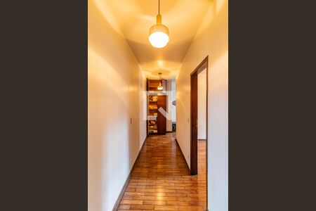 Casa à venda com 600m², 4 quartos e 4 vagasCorredor superior