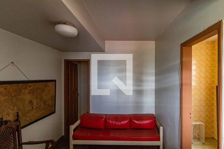 Casa à venda com 600m², 4 quartos e 4 vagasQuarto de empregada