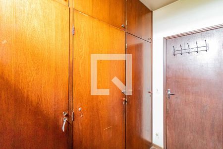 Casa à venda com 600m², 4 quartos e 4 vagasSuite 01 - Closet