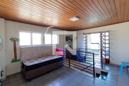 Casa para alugar com 225m², 3 quartos e 4 vagas Casa para alugar com 225m², 3 quartos e 4 vagasQuarto Reversível
