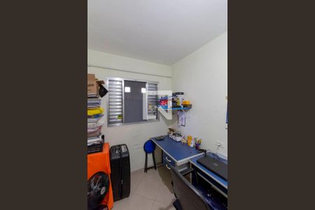 Casa para alugar com 225m², 3 quartos e 4 vagas Casa para alugar com 225m², 3 quartos e 4 vagasQuarto