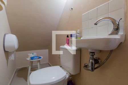Lavabo de casa para alugar com 3 quartos, 225m² em Vila Pierina, São Paulo