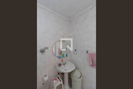 Casa para alugar com 225m², 3 quartos e 4 vagas Casa para alugar com 225m², 3 quartos e 4 vagasBanheiro Suíte