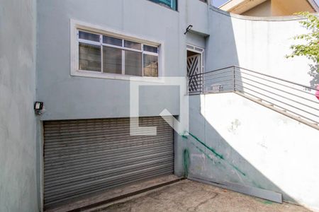 Casa para alugar com 225m², 3 quartos e 4 vagas Casa para alugar com 225m², 3 quartos e 4 vagasEntrada Garagem
