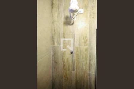 Casa para alugar com 120m², 2 quartos e 1 vaga Casa para alugar com 120m², 2 quartos e 1 vagaBanheiro da Suíte 2