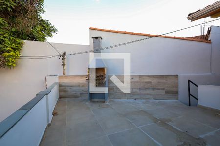 Casa para alugar com 120m², 2 quartos e 1 vaga Casa para alugar com 120m², 2 quartos e 1 vagaChurrasqueira