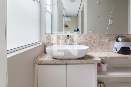 Apartamento à venda com 97m², 3 quartos e sem vagaBanheiro de Serviço