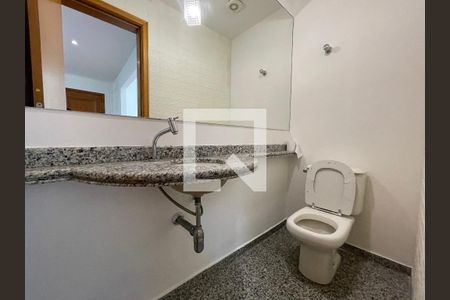 Lavabo de apartamento para alugar com 4 quartos, 216m² em Cidade São Francisco, São Paulo