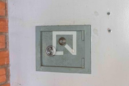 Casa à venda com 100m², 3 quartos e 2 vagasCofre