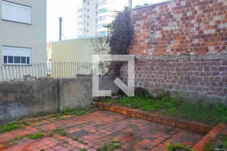 Casa à venda com 100m², 3 quartos e 2 vagasPátio