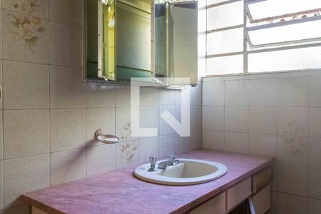 Casa à venda com 100m², 3 quartos e 2 vagasBanheiro Social