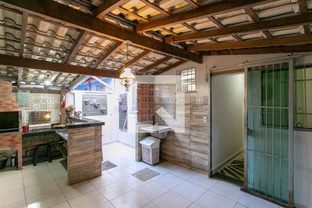 Apartamento para alugar com 75m², 2 quartos e 1 vagaÁrea de Serviço