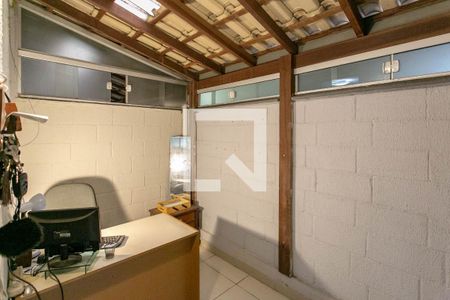 Apartamento para alugar com 75m², 2 quartos e 1 vagaEscritório