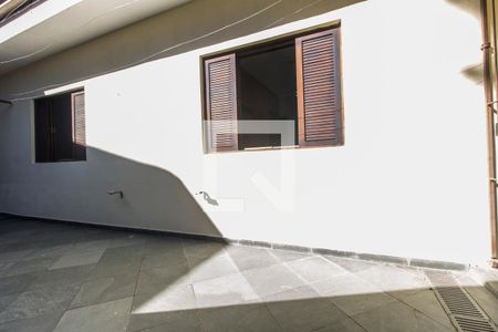 Casa à venda com 251m², 3 quartos e 3 vagasQuintal