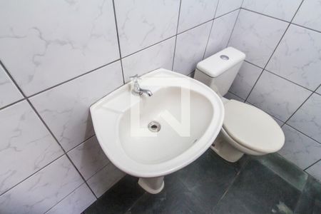 Casa à venda com 251m², 3 quartos e 3 vagasDetalhe do banheiro