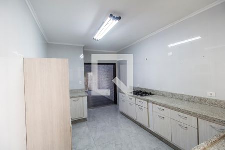 Casa à venda com 251m², 3 quartos e 3 vagasCozinha