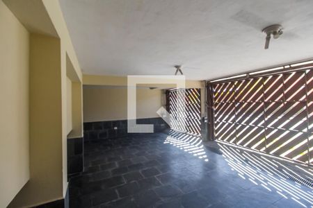 Casa à venda com 251m², 3 quartos e 3 vagasGaragem