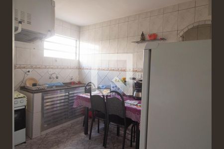 Cozinha de apartamento à venda com 2 quartos, 47m² em Conjunto Habitacional Padre Manoel da Nobrega, São Paulo
