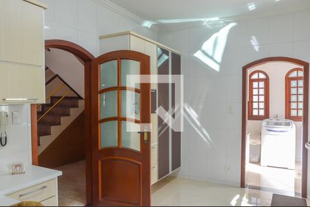 Casa à venda com 310m², 3 quartos e 3 vagasCozinha