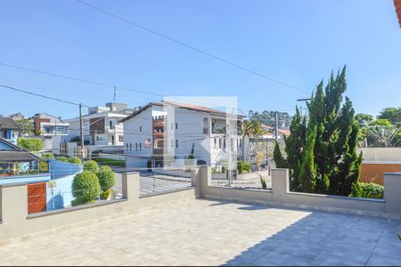 Casa à venda com 310m², 3 quartos e 3 vagasSacada do Quartos suítes 1 e 3