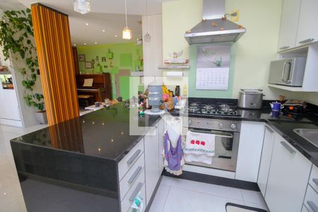 Apartamento para alugar com 78m², 2 quartos e 1 vaga Apartamento para alugar com 78m², 2 quartos e 1 vagaCozinha - Armários