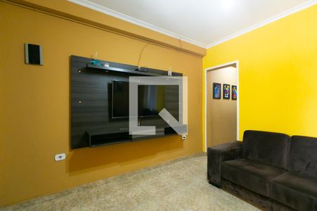 Sala 1 de casa para alugar com 2 quartos, 200m² em Conjunto Residencial José Bonifácio, São Paulo