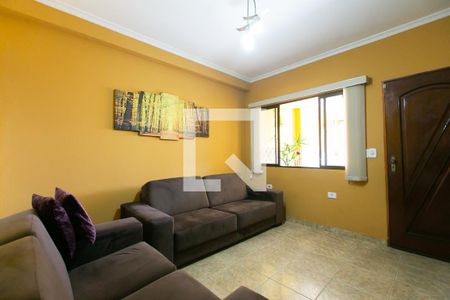 Sala 1 de casa para alugar com 2 quartos, 200m² em Conjunto Residencial José Bonifácio, São Paulo