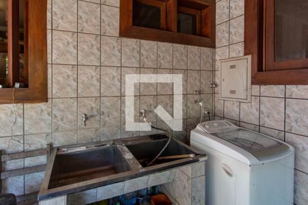 Casa à venda com 522m², 5 quartos e 5 vagas Casa à venda com 522m², 5 quartos e 5 vagasÁrea de Serviço