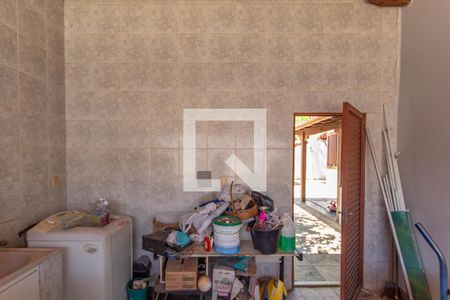 Casa à venda com 522m², 5 quartos e 5 vagas Casa à venda com 522m², 5 quartos e 5 vagasLavanderia