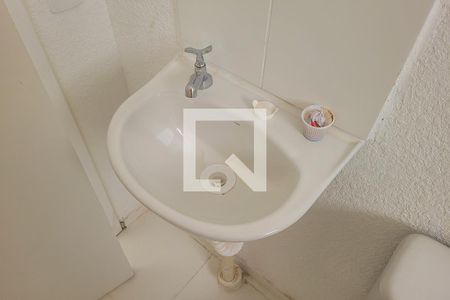 Apartamento para alugar com 44m², 2 quartos e sem vagaBanheiro