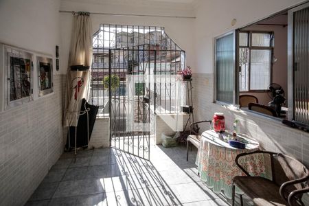 Casa à venda com 170m², 3 quartos e 1 vagaVaranda
